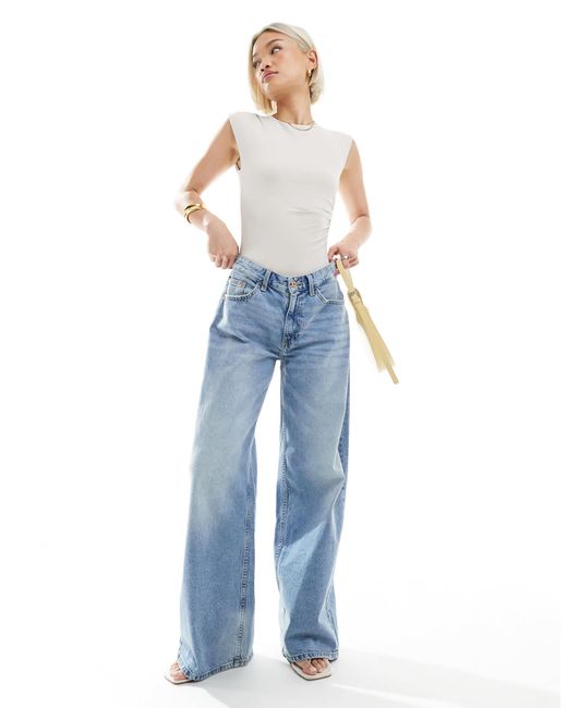 Stradivarius White – geraffter body
