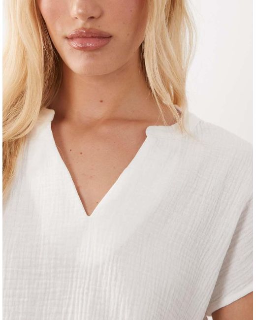 Jdy White Split Neck Short Sleeve Cheesecloth Top Co-ord