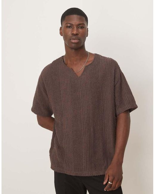T-Shirt Oversize Testurizzata Con Scollo A V di ASOS in Brown da Uomo