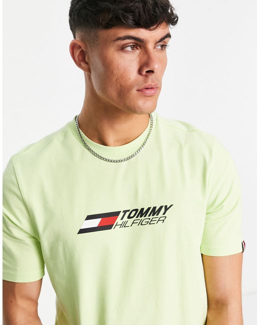 Camiseta amarilla con logo grande Tommy Hilfiger de Algodón de color Verde  para hombre | Lyst