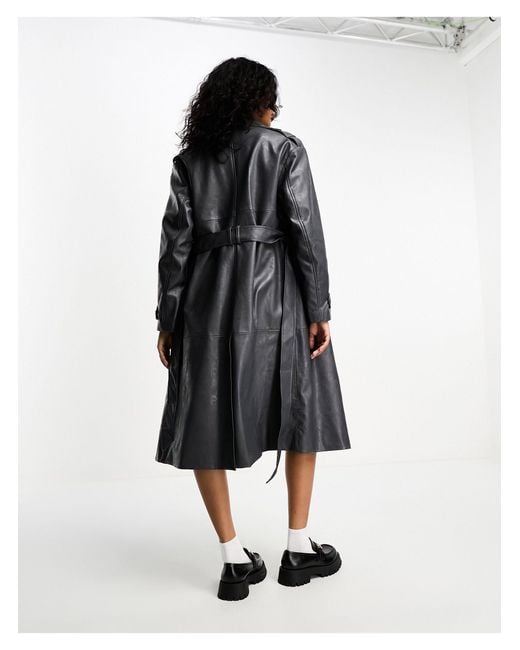 Bershka Worn Faux Leather Trench Coat in Gray | Lyst