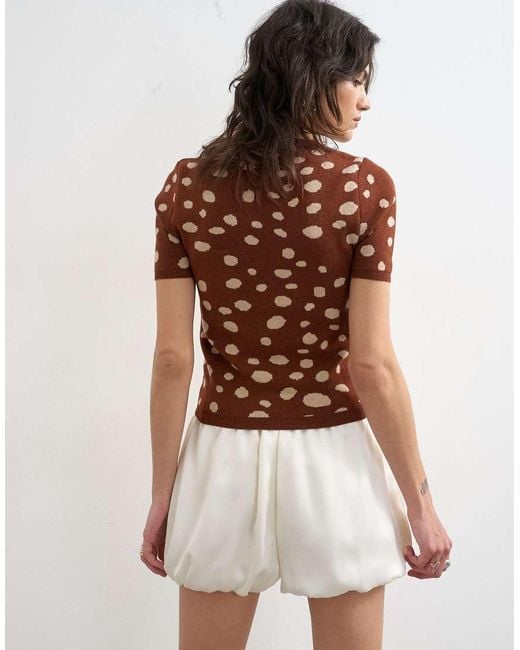 TOPSHOP Brown Knitted Deer Print Fitted Short Sleeve T-Shirt