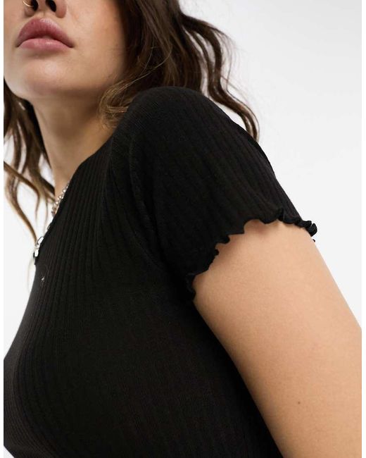 ONLY Black Cropped Lettuce Edge T-Shirt