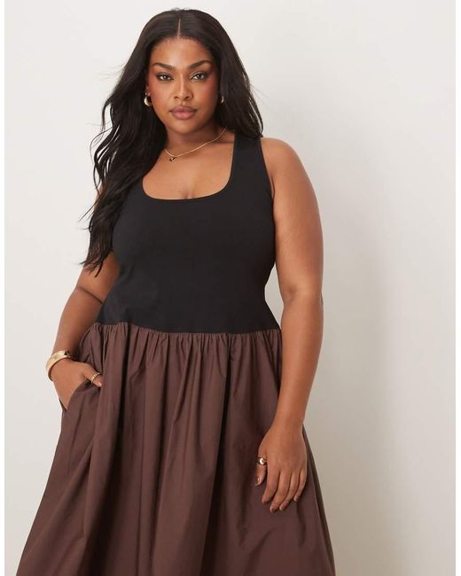 Asos Design Curve di ASOS in Brown