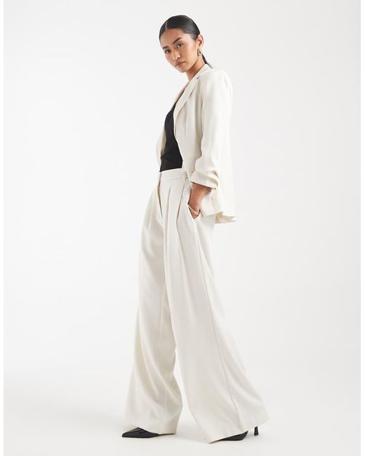 Vero Moda White Pleat Front Wie Leg Tailored Trouser Co-Ord