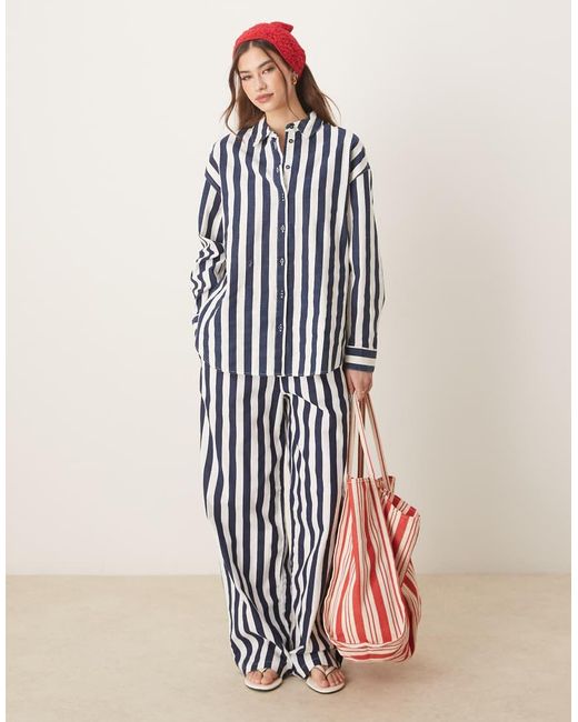 Pantalones A Sin Cierres De Tejido Efecto Lino De (Parte De Un Conjunto) ASOS de color White