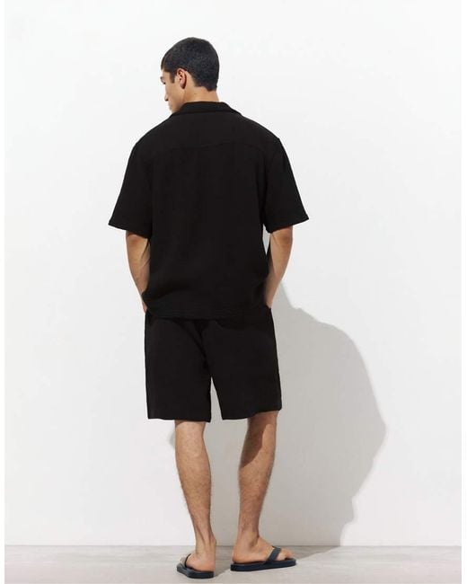 Pull&Bear Black Short Sleeve Crepe Shirt for men