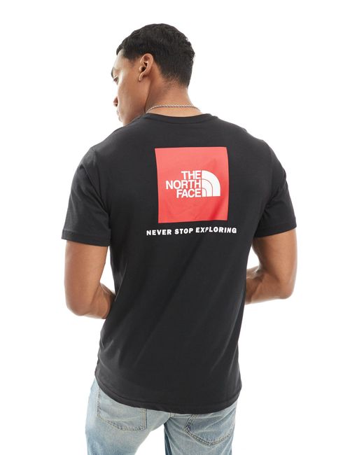 Red box - t-shirt nera con stampa sul retro di The North Face in Black