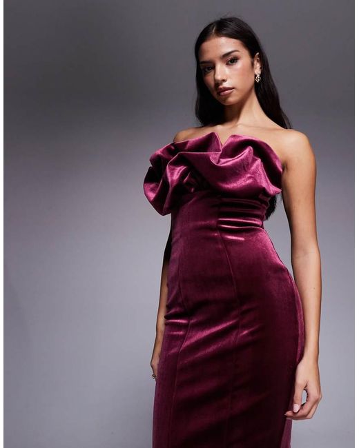 Vestito Midi Strutturato di ASOS in Red