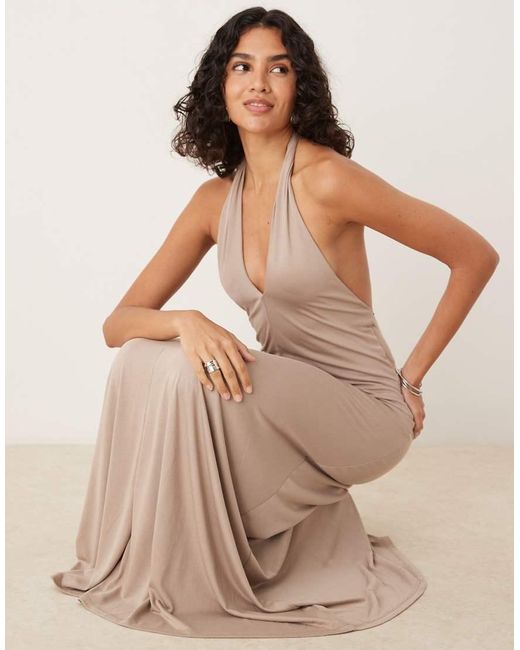 Vestido Largo Con Cuello Halter De Tejido Suave De -Neutro Mango de color Natural