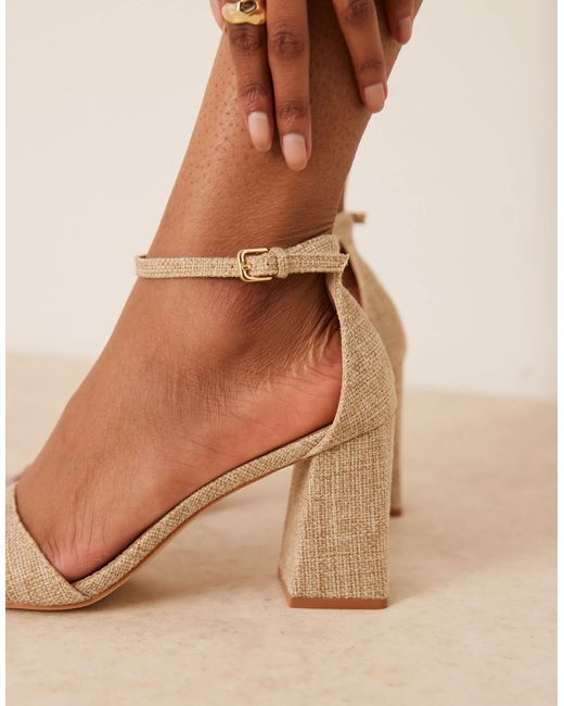 Niya - sandales à talon carré mi-haut - raphia Raid en coloris Brown