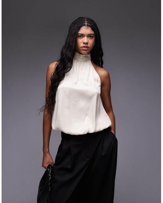 Top Con Cuello Alto Y Bajo Abullonado De Satén De -Blanco ASOS de color Black