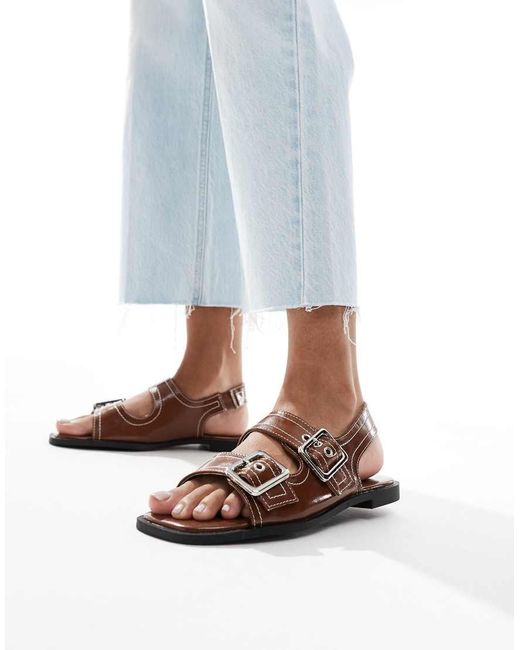 New Look Slingback Sandalen Van Imitatielakleer Met Dikke Zool En Contrasterende Stiksels in het Blue
