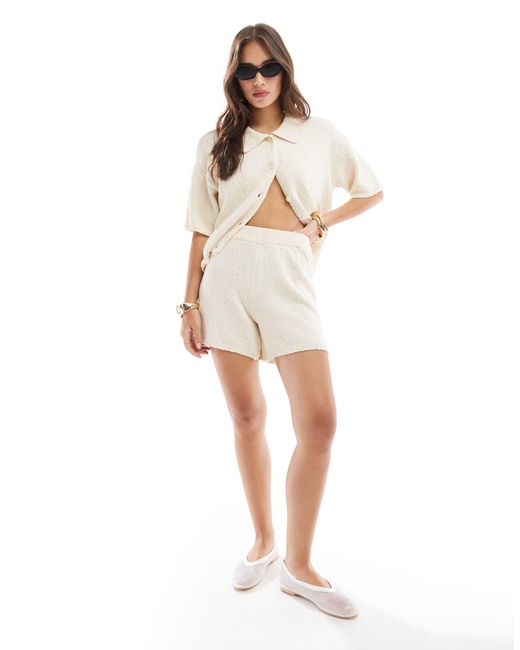 Pieces White Knitted Short Set