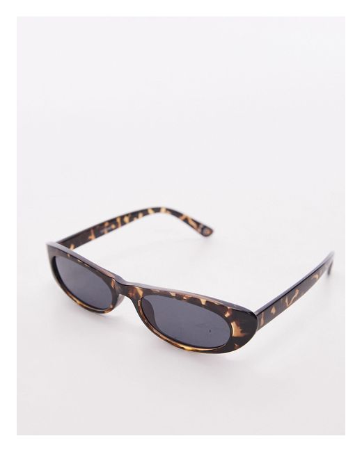 Mallow - occhiali da sole ovali skinny tartarugati di TOPSHOP in Black