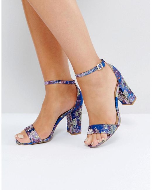 Madison The Heart of New York - STAND OUT💜 Astrid Block Heel Sandal SHOP  ONLINE NOW : https://madisonheartofnewyork.com/collections/heels /products/astrid-block-heel-sandals-purple-floral?_pos=3&_fid=991da974e&_ss=c&variant=39461250990138  | Facebook