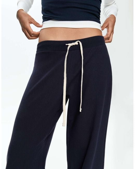 Bershka Black Petite – flauschige jersey-hose