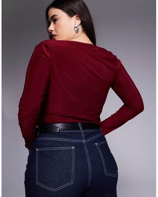 Top Ceñido De Manga Larga Con Cuello Desbocado De Asos Design Curve-Rojo ASOS de color Red