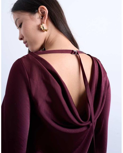 TOPSHOP Top Met Lange Mouwen En Lage Ronde Achterkant in het Red