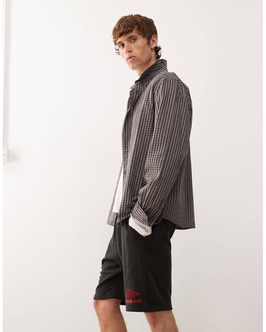 Umbro – iconic – shorts ins in Gray für Herren