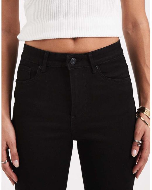 Vaqueros Negros De Corte Pitillo Y Talle Alto Sophia De Vero Moda de color Black