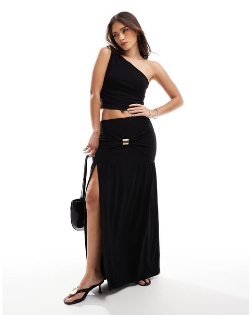 4th & Reckless Black Double Layered Slinky Gold Hardware Detail Thigh Split Maxi Skirt Co-ord