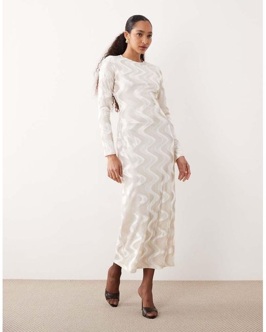 Ghospell Natural Velvet Midaxi Dress