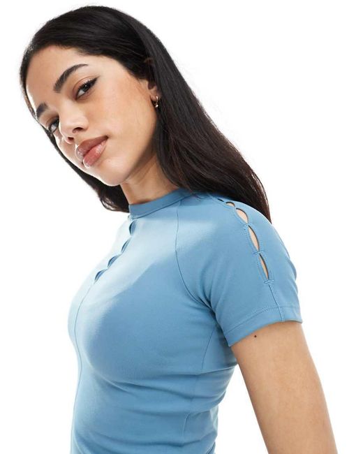 Nike Blue Nike One Training Dri-fit Key Hole Fitted T-shirt