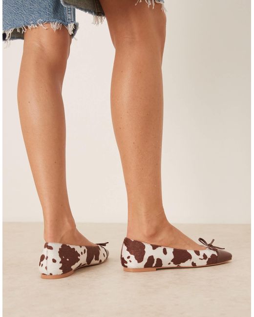 Glamorous Natural Ballet Flats