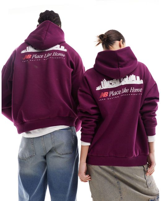 Home again - felpa con cappuccio unisex bordeaux di New Balance in Purple