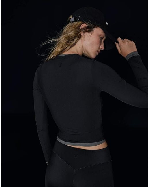 Bershka Black Technical Fabric Long Sleeve T-Shirt