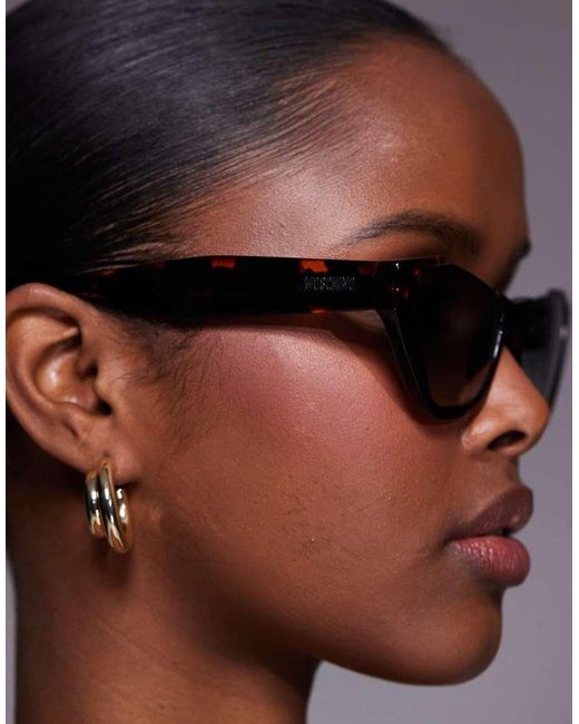 Moschino di Moschino in Brown