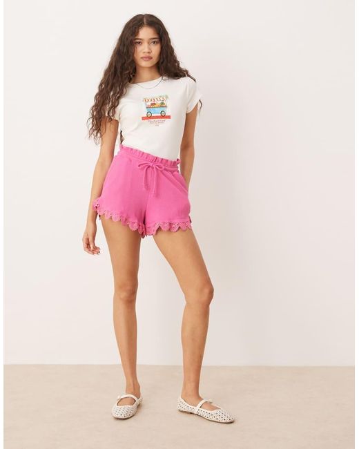 Pantalones Cortos De Punto Gofrado Con Detalle De Encaje En El Bajo De -Rosa ASOS de color Pink