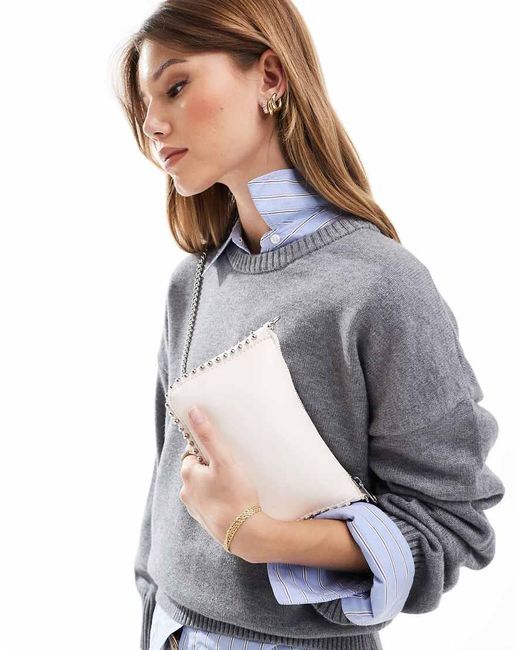Stradivarius Mini Crossbody Tas Met Kraalversiering in het Gray