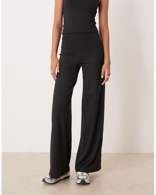 Hollister Black Gilly Hicks Ultra High Rise Wide Leg Trousers With Internal Back Pocket Co-Ord