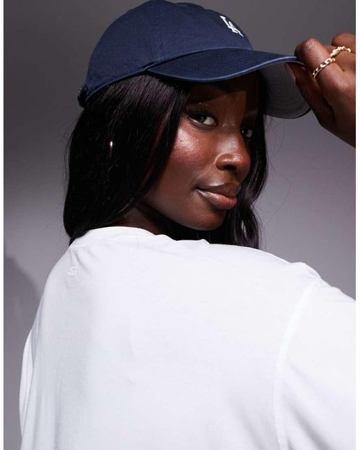 Camiseta Deportiva Corta Blanca De Cuadrado De Tejido De Secado Rápido Icon De Curve 4505 de color White