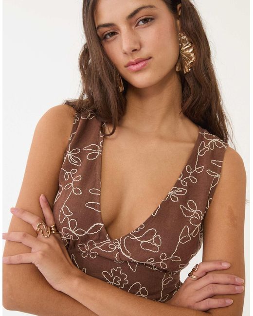 Stradivarius Brown – besticktes oberteil aus leinenmix