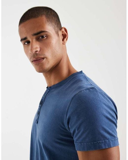 Hollister Blue Short Sleeve Henley T-shirt for men