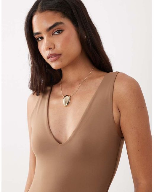 GOOD AMERICAN Blue Sculpting Plunge Neck Sleeveless Bodysuit