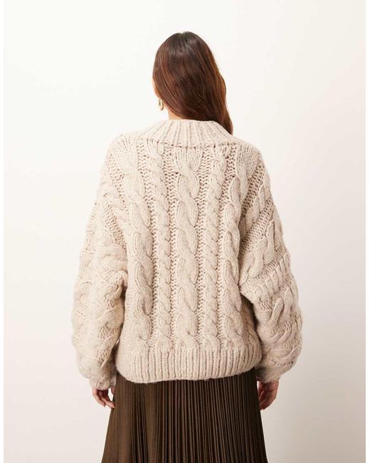 Maglione Oversize Pesante Lavorato A Mano A Trecce Color Crema di ARRANGE in Brown
