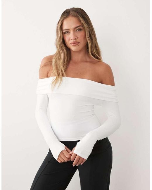 4505 White Plush Handle Off-the-shoulder Bardot Studio Top
