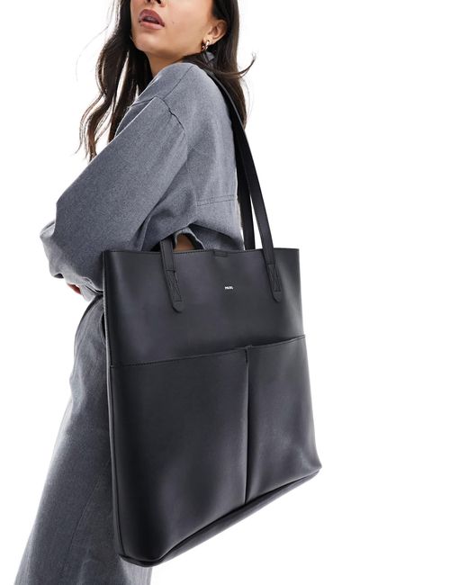 PASQ Black Two Pocket Tote Bag With Removable Pouch