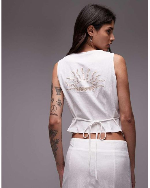 Résumé White Resume Button Up Crop Waistcoat Top With Back Graphic