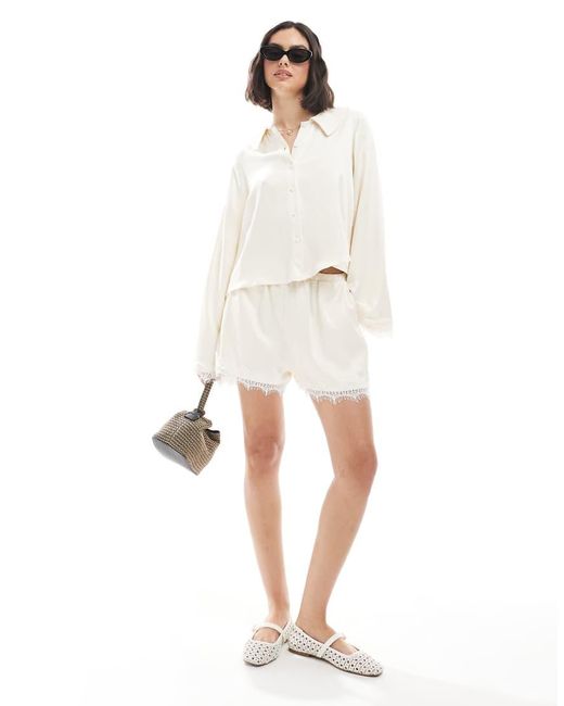Miss Selfridge Blouse Met Satijn En Kraag in het White