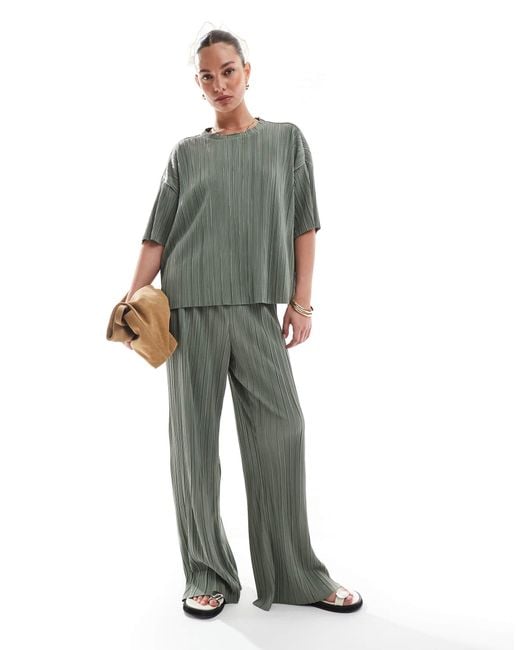ONLY Green Boxy Plisse Top