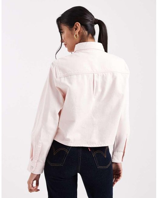 Levi's Logan in het White