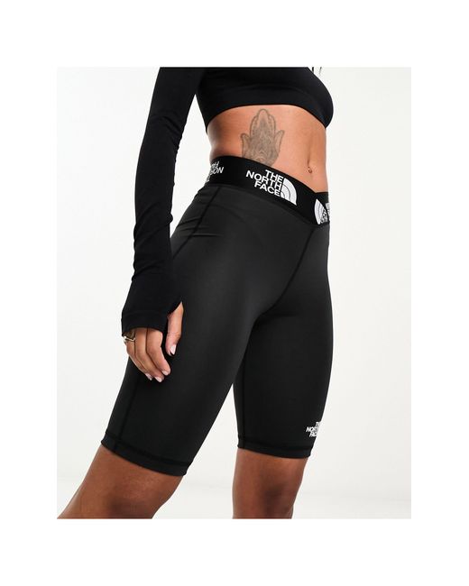 The North Face Black – training aracar – legging-shorts
