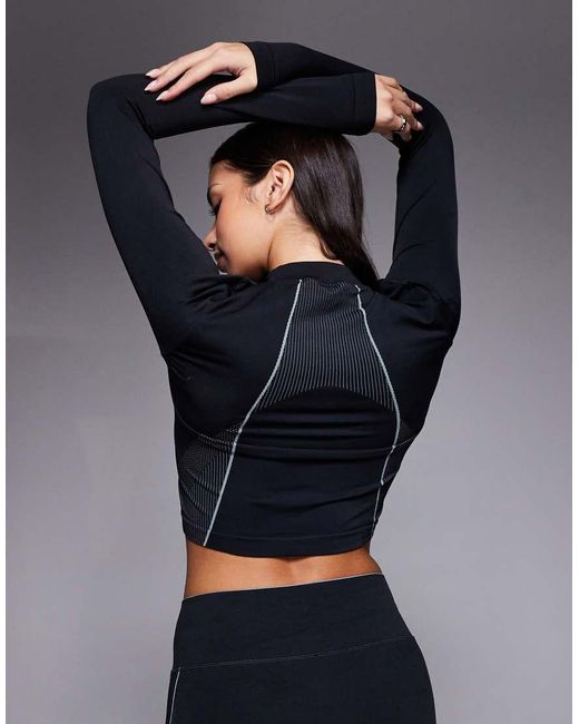 Under Armour Blue Vanish Seamless Long Sleeve Crop Top