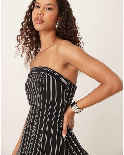 Top Negro A Rayas Blancas Con Escote Palabra De Honor Y Cadera Moldeada De (Parte De Un Conjunto) ASOS de color Black