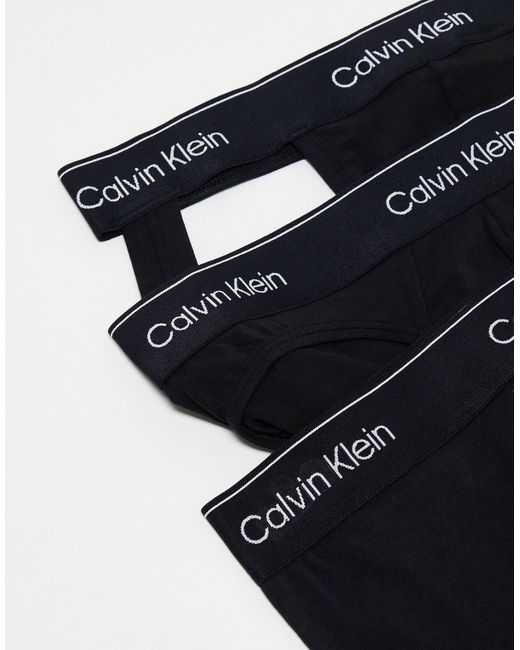 Confezione da 3 con boxer aderente, slip e sospensorio neri di Calvin Klein in Black da Uomo